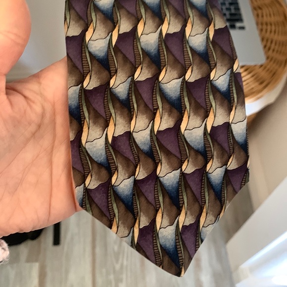 Vintage Other - Vintage made in USA men’s tie 100% silk preowned